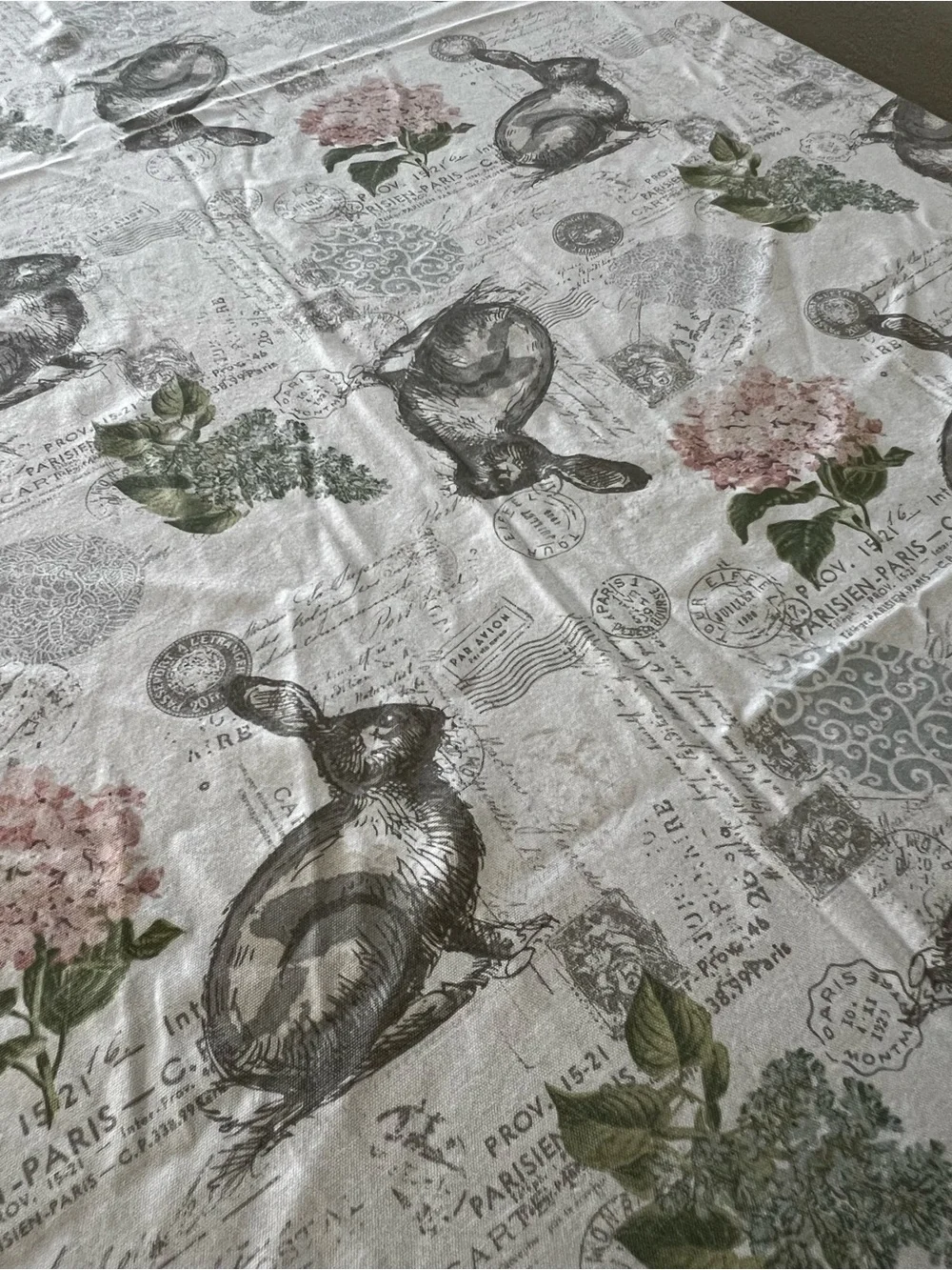 Envogue White Tablecloth with Pink and Green Floral & Teapot Motif